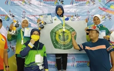 Siswi SMPN 1 Raih Emas di POPROV Cabang Olahraga Panahan 2022